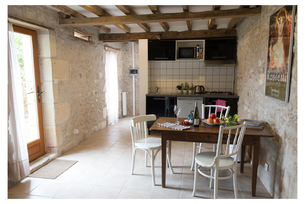 Domaine De La Grange Aux Dimes Villa Feux Eksteriør billede